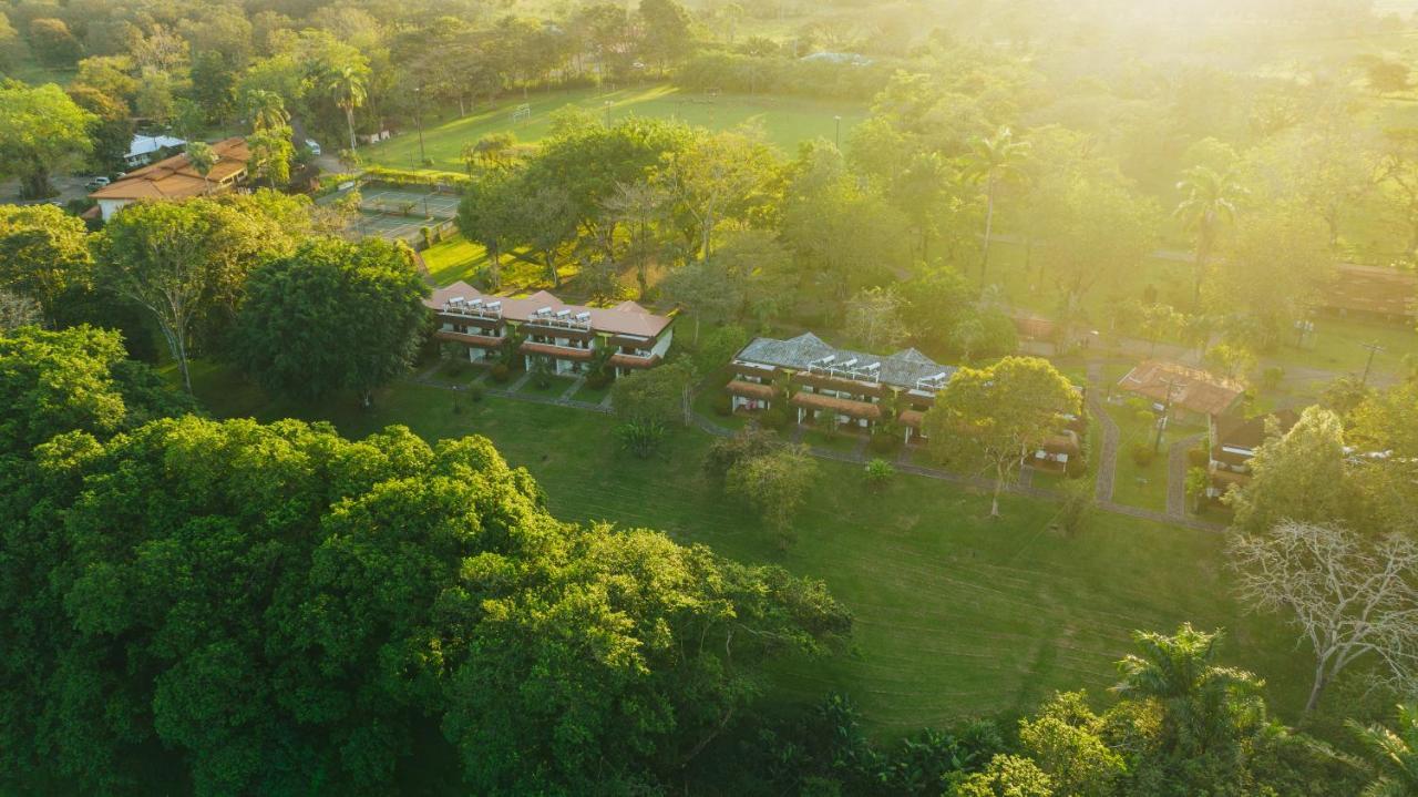 Tilajari Hotel Resort La Fortuna Extérieur photo