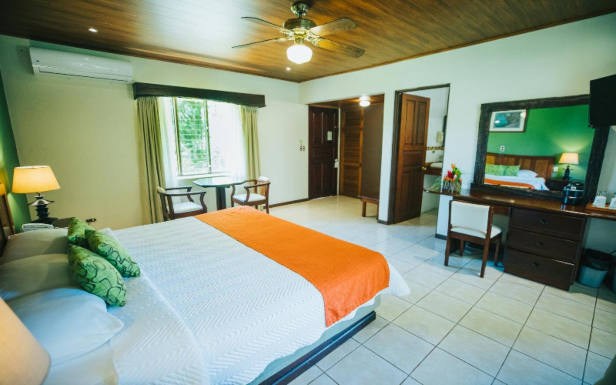 Tilajari Hotel Resort La Fortuna Extérieur photo